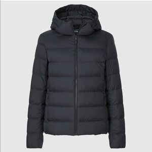 Uniqlo Ultra Light Down Jacket, Black | Size: M